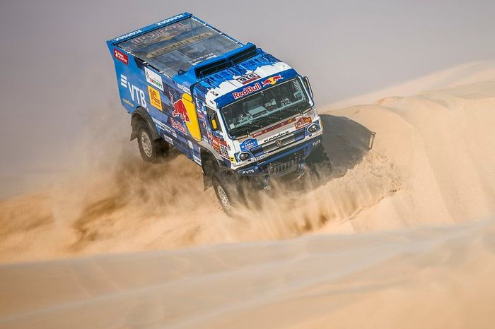 #516 Team KAMAZ Master: Anton Shibalov, Dmitrii Nikitin, Ivan Tatarinov