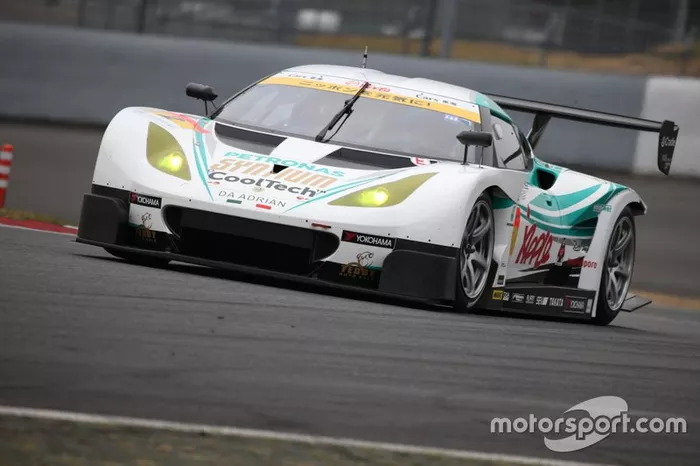 #2 Cars Tokai Dream28 Lotus Evora: Kazuho Takahashi, Hiroki Katoh