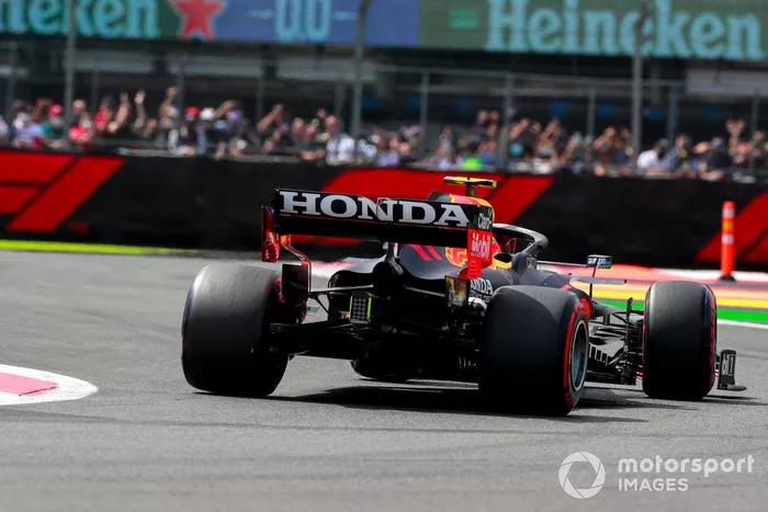 Sergio Pérez, Red Bull Racing RB16B
