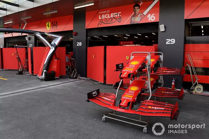 Morros del coche de Charles Leclerc, Ferrari