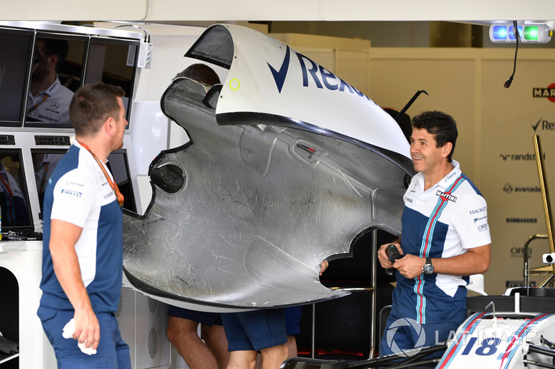 Williams FW40 bodywork detail