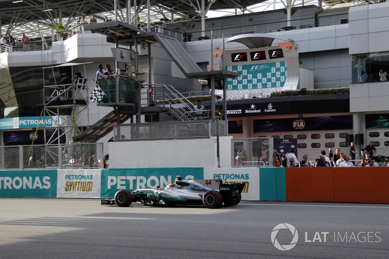 Льюіс Хемілтон, Mercedes AMG F1