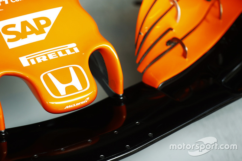 Honda logo on the nose of the McLaren MCL32