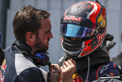 Данііл Квят, Scuderia Toro Rosso STR12