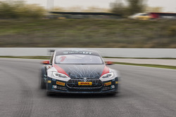 Tesla Model S P85+