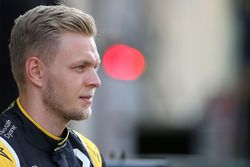 Kevin Magnussen, Renault Sport F1 Team