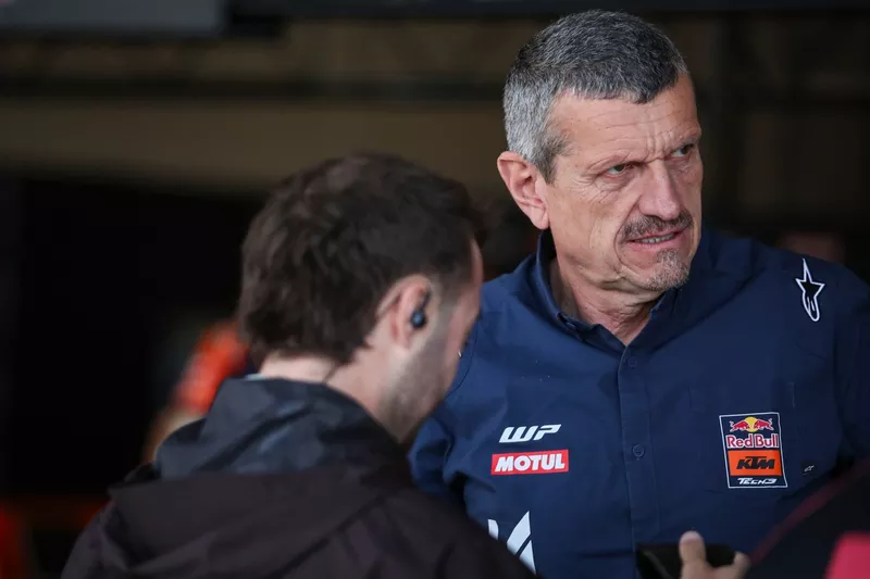 Guenther Steiner, director general de Red Bull KTM Tech3