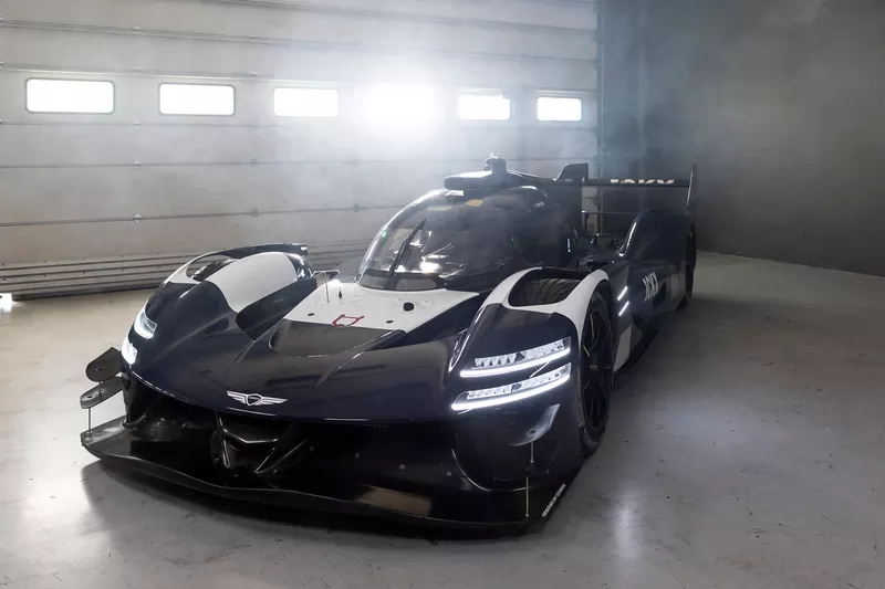 Jacky Ickx, Genesis Magma Racing