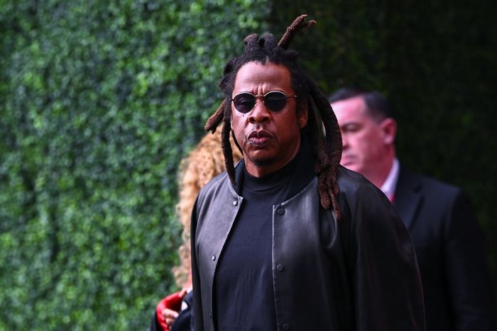 Jay-Z arrives in the Paddock