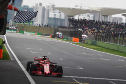 Pole pozisyonu galibi Sebastian Vettel, Ferrari