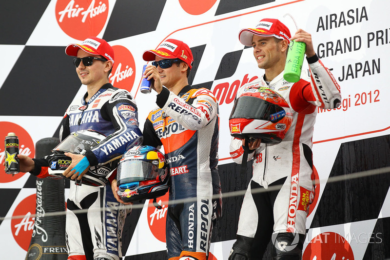 Podio: ganador Dani Pedrosa, segundo lugar Jorge Lorenzo, tercer lugar Álvaro Bautista