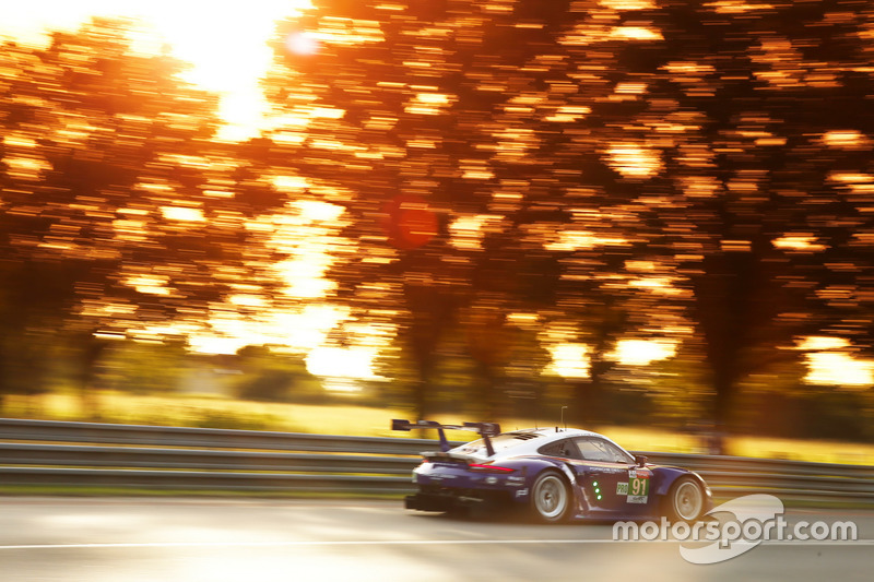 #91 Porsche GT Team Porsche 911 RSR: Richard Lietz, Gianmaria Bruni, Frédéric Makowiecki