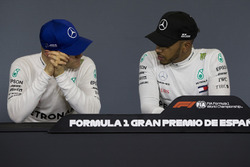 Valtteri Bottas, Mercedes-AMG F1 and Lewis Hamilton, Mercedes-AMG F1
