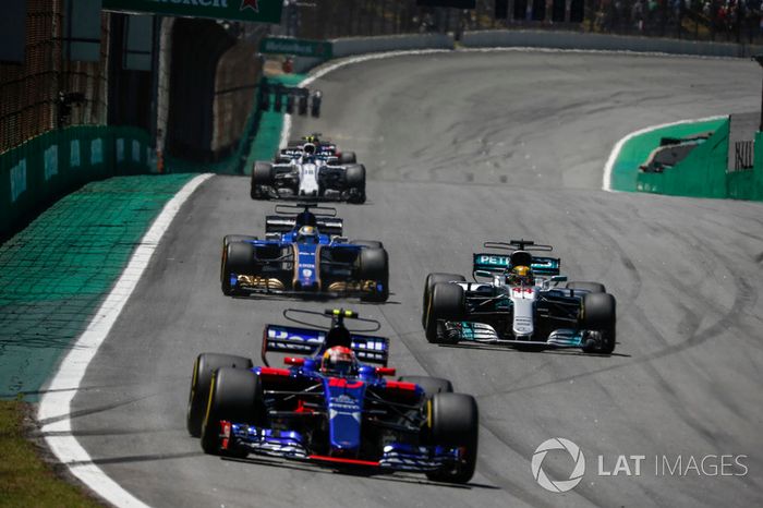 Lewis Hamilton, Mercedes-Benz F1 W08 