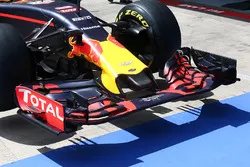 Red Bull Racing front wing