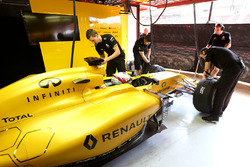 Kevin Magnussen, Renault Sport F1 Team RS16