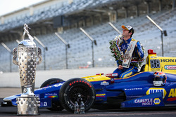Pemenang lomba Alexander Rossi, Herta - Andretti Autosport Honda