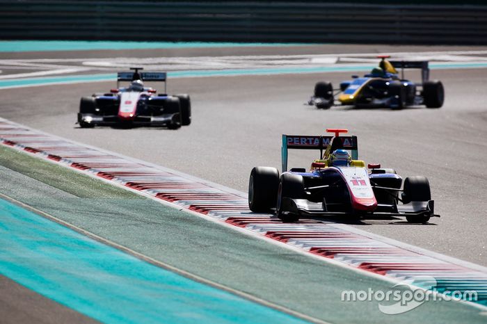 Ryan Tveter, Trident