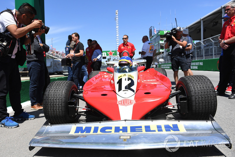 Жак Вильнёв за рулем Ferrari 312T 1978 года Жиля Вильнёва