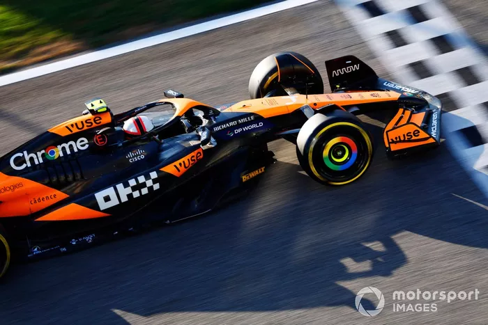 Lando Norris, McLaren MCL38 