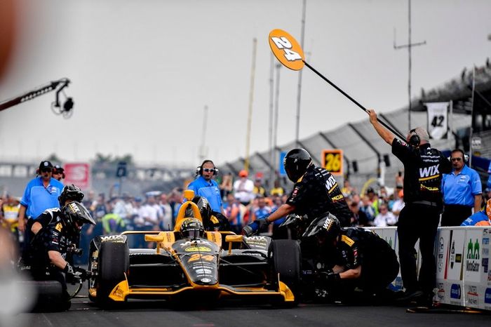 Sage Karam, Dreyer & Reinbold Racing Chevrolet, durante la competencia de Pit Stop