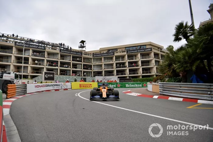Carlos Sainz Jr., McLaren MCL34