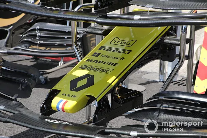 Detalle del alerón delantero del Renault R.S. 19