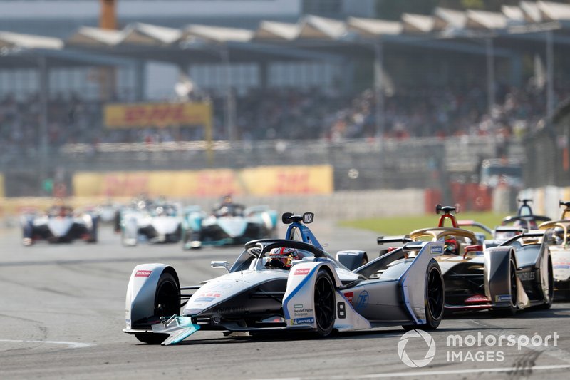 Edoardo Mortara Venturi Formula E, Venturi VFE05 con parte del alerón de Nelson Piquet Jr's, Panasonic Jaguar Racing, Jaguar I-Type 3