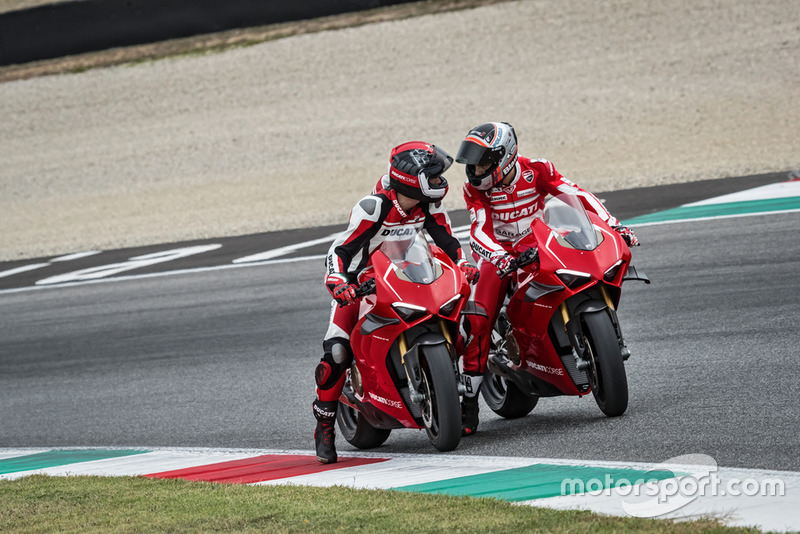 Ducati Panigale V4R