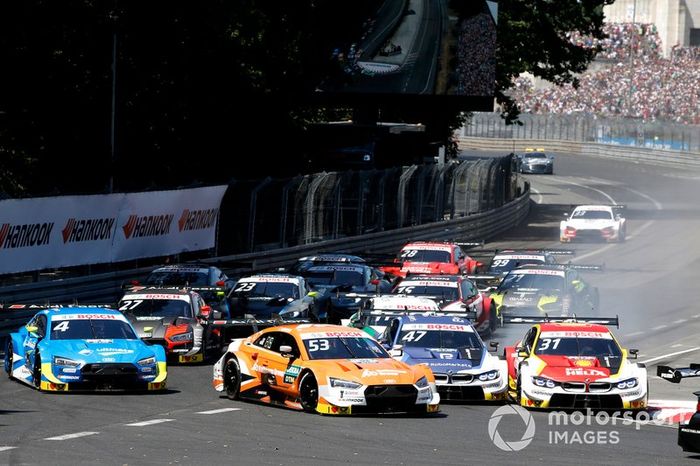 Arrancada Jamie Green, Audi Sport Team Rosberg, Audi RS 5 DTM, Joel Eriksson, BMW Team RBM, BMW M4 DTM, Shelton van der Linde, BMW Team RBM, BMW M4 DTM