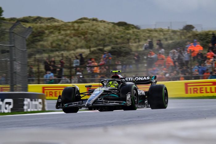 Lewis Hamilton, Mercedes W14