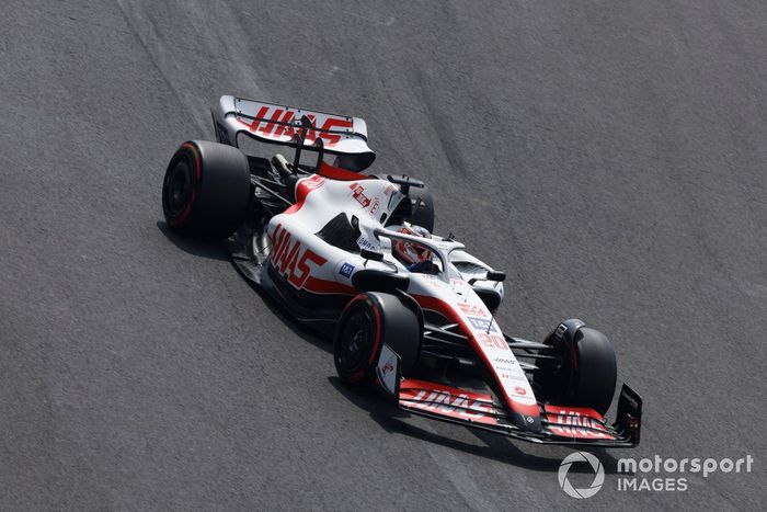 Kevin Magnussen, Haas VF-22