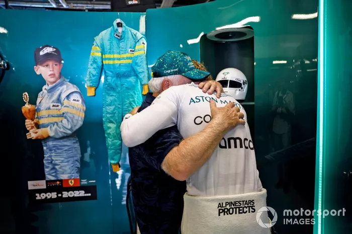 Sebastian Vettel, Aston Martin, con su padre Norbert