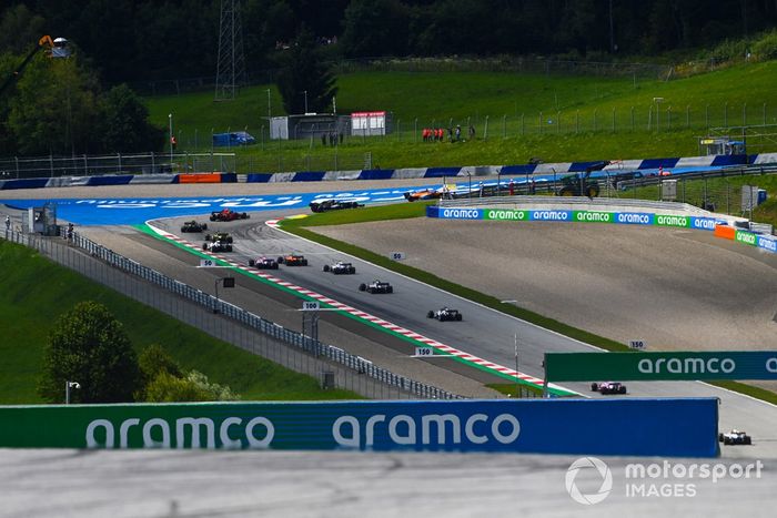 Una vista escénica de la acción de apertura de la vuelta en Spielberg