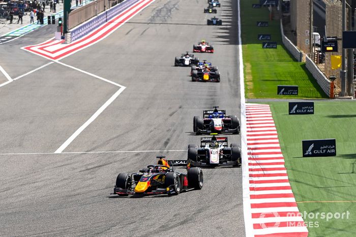 Liam Lawson, Hitech Grand Prix 