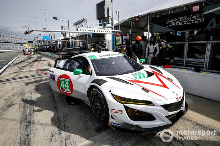 #44 Magnus with Archangel Acura NSX GT3, GTD: Mario Farnbacher, Spencer Pumpelly, John Potter, Andy Lally 
