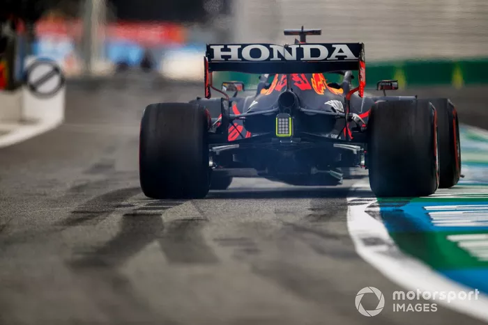 Max Verstappen, Red Bull Racing RB16B