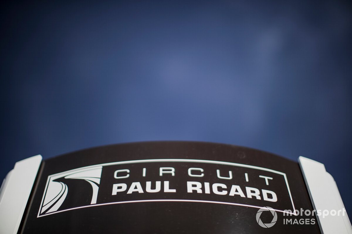 Circuit Paul Ricard signage