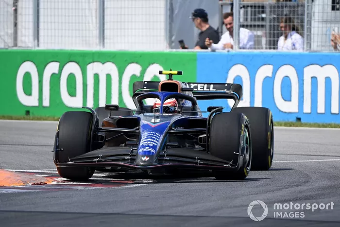 Nicholas Latifi, Williams FW44