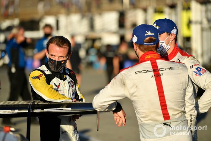 #3 Corvette Racing Corvette C8.R, GTLM: Antonio Garcia,  #912 Porsche GT Team Porsche 911 RSR - 19, GTLM: Laurens Vanthoor, Earl Bamber