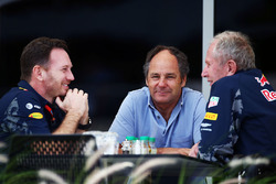 Кристиан Хорнер, руководитель Red Bull Racing, Герхар Бергер и доктор Хельмут Марко, консультант Red