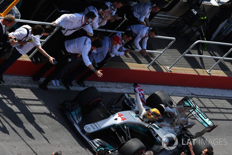 Race winner Lewis Hamilton, Mercedes AMG F1