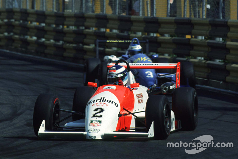 Mika Hakkinen, Michael Schumacher