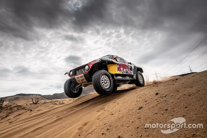#305 JCW X-Raid Team: Carlos Sainz, Lucas Cruz