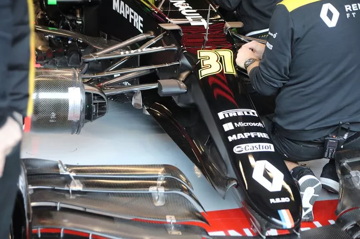 Renault R.S.20 detail