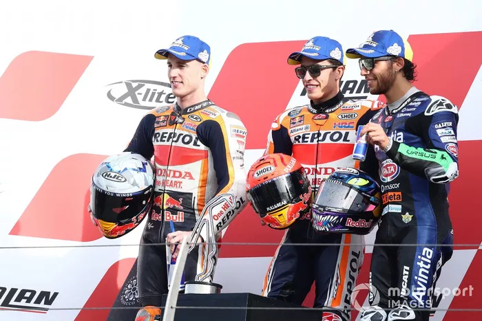 Podio:  ganador Marc Márquez, Repsol Honda Team, segundo lugar Pol Espargaró, Repsol Honda Team, tercer lugar Enea Bastianini, Esponsorama Racing 