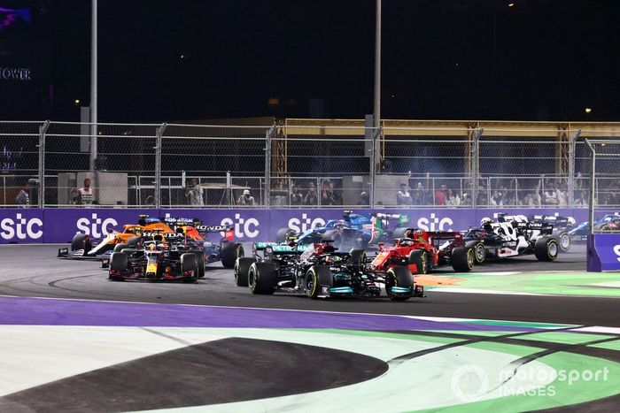 Lewis Hamilton, Mercedes W12, Valtteri Bottas, Mercedes W12, Max Verstappen, Red Bull Racing RB16B, Sergio Perez, Red Bull Racing RB16B