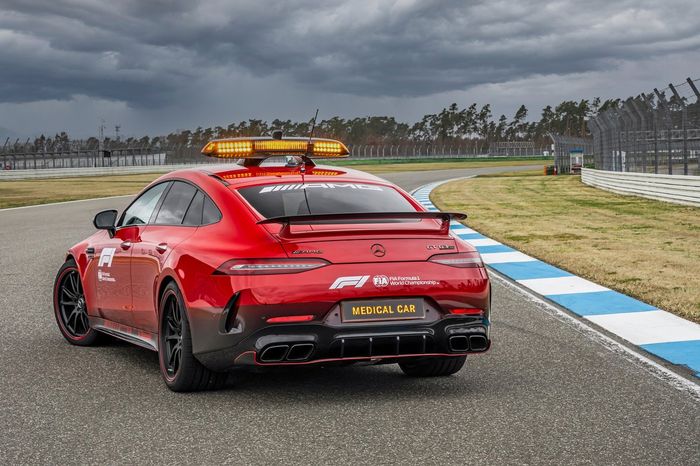 Mercedes‑AMG GT 63 S 4MATIC+ F1, coche médico