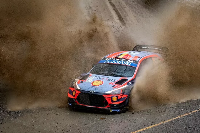 Thierry Neuville, Nicolas Gilsoul, Hyundai Motorsport Hyundai i20 Coupe WRC