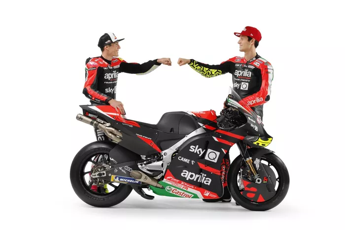 Aleix Espargaró y Lorenzo Savadori, Aprilia Racing Team Gresini  
